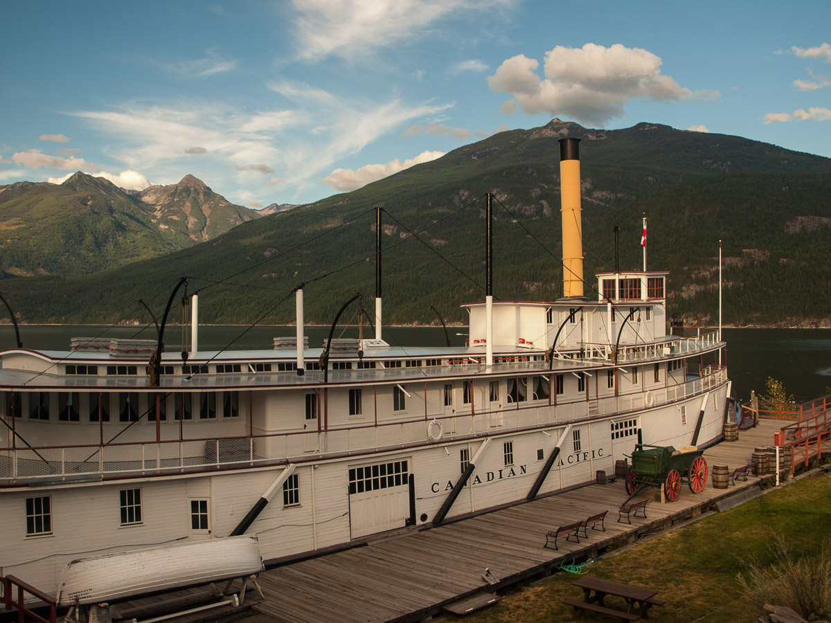 SS Sicamous